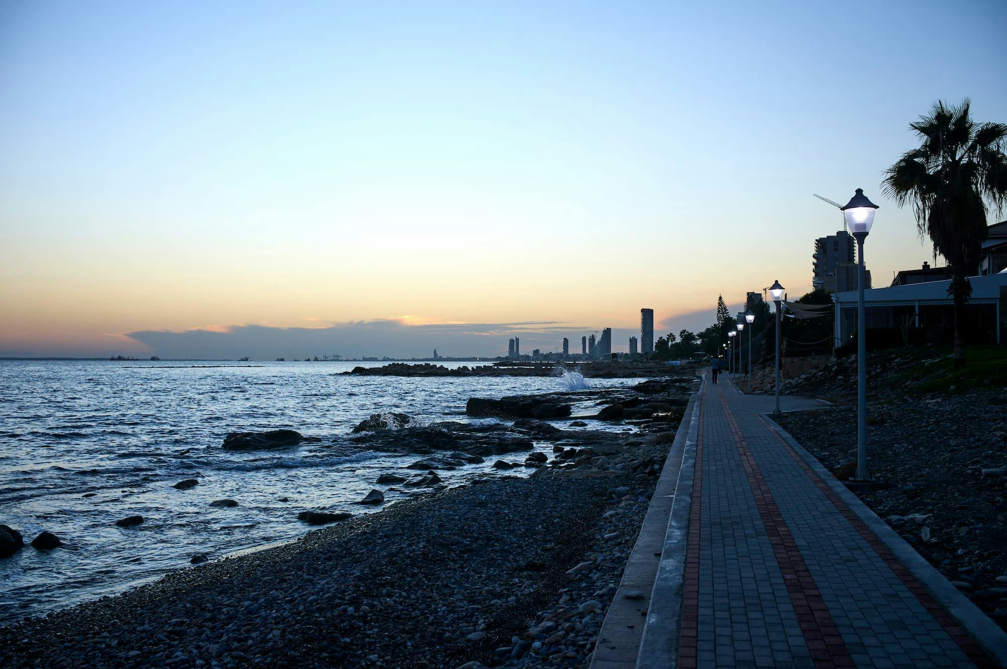 Twilight descends on the Limassol coastline in Cyprus, paralleling the calm assurance of local VPS hosting services
