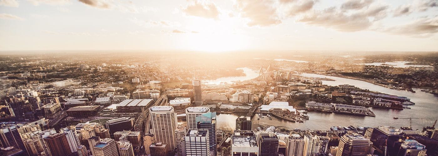 Sunset over Sydney, Australia, highlighting the city's role in Oceania's VPS hosting market